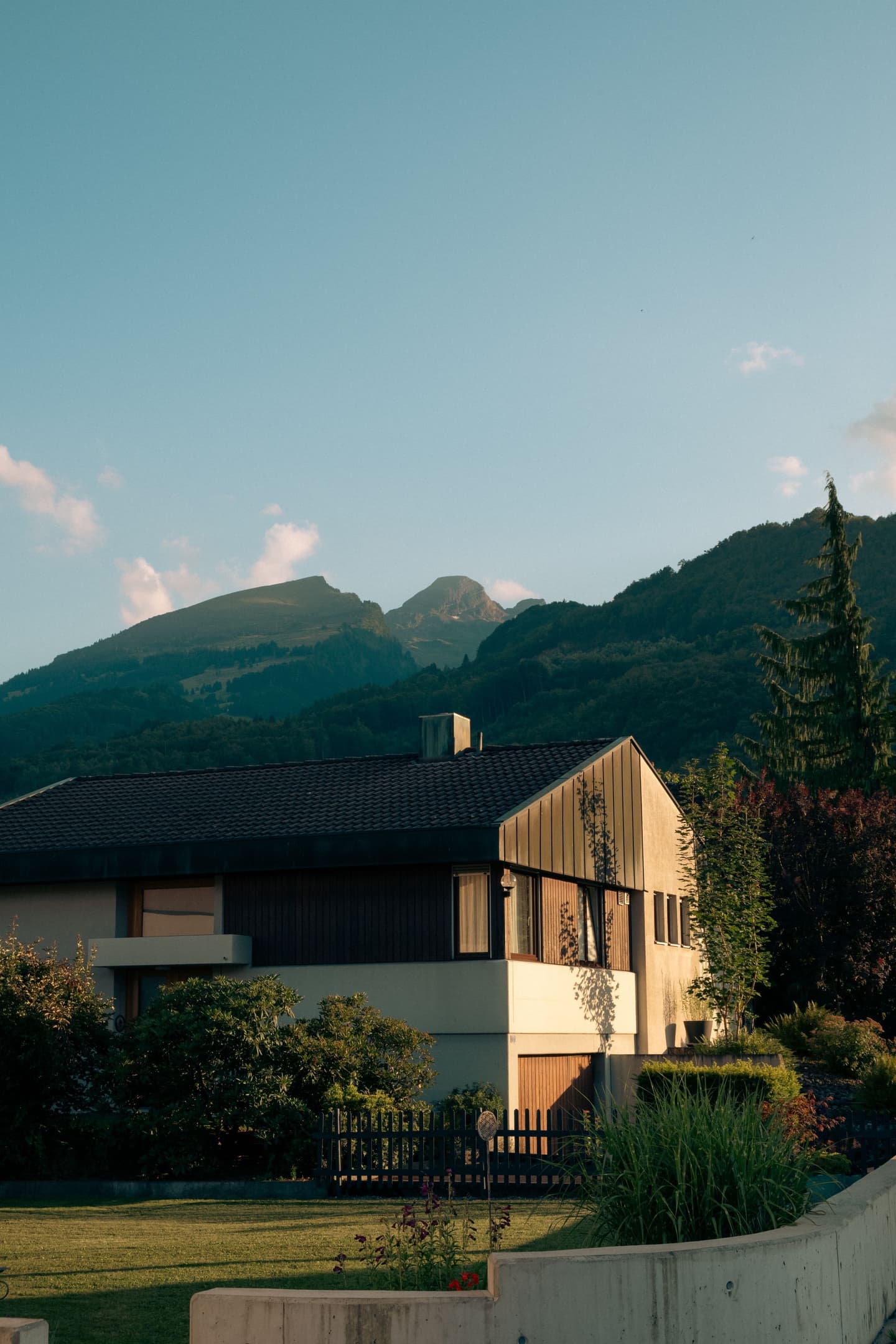 Handyman and home repair services across the Roaring Fork Valley